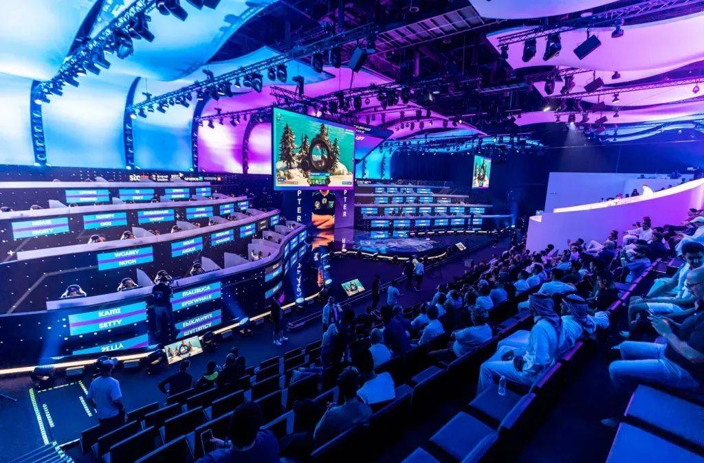 竞技体育粉 竞技体育粉