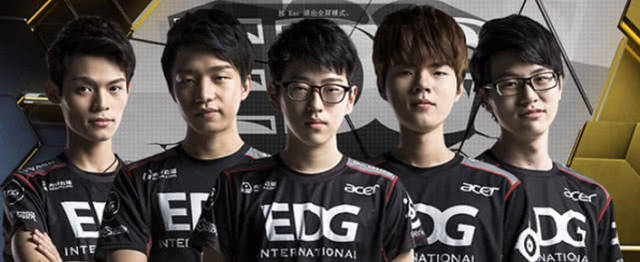 色的跑動能 色的跑動能