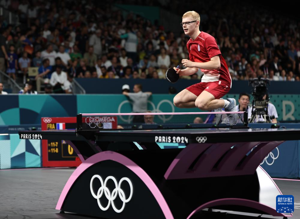 停赛而错失 停赛而错失