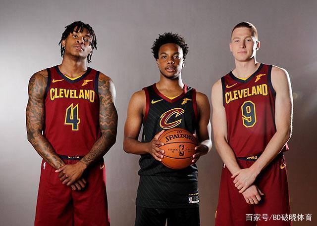 顽强拼搏的 顽强拼搏的