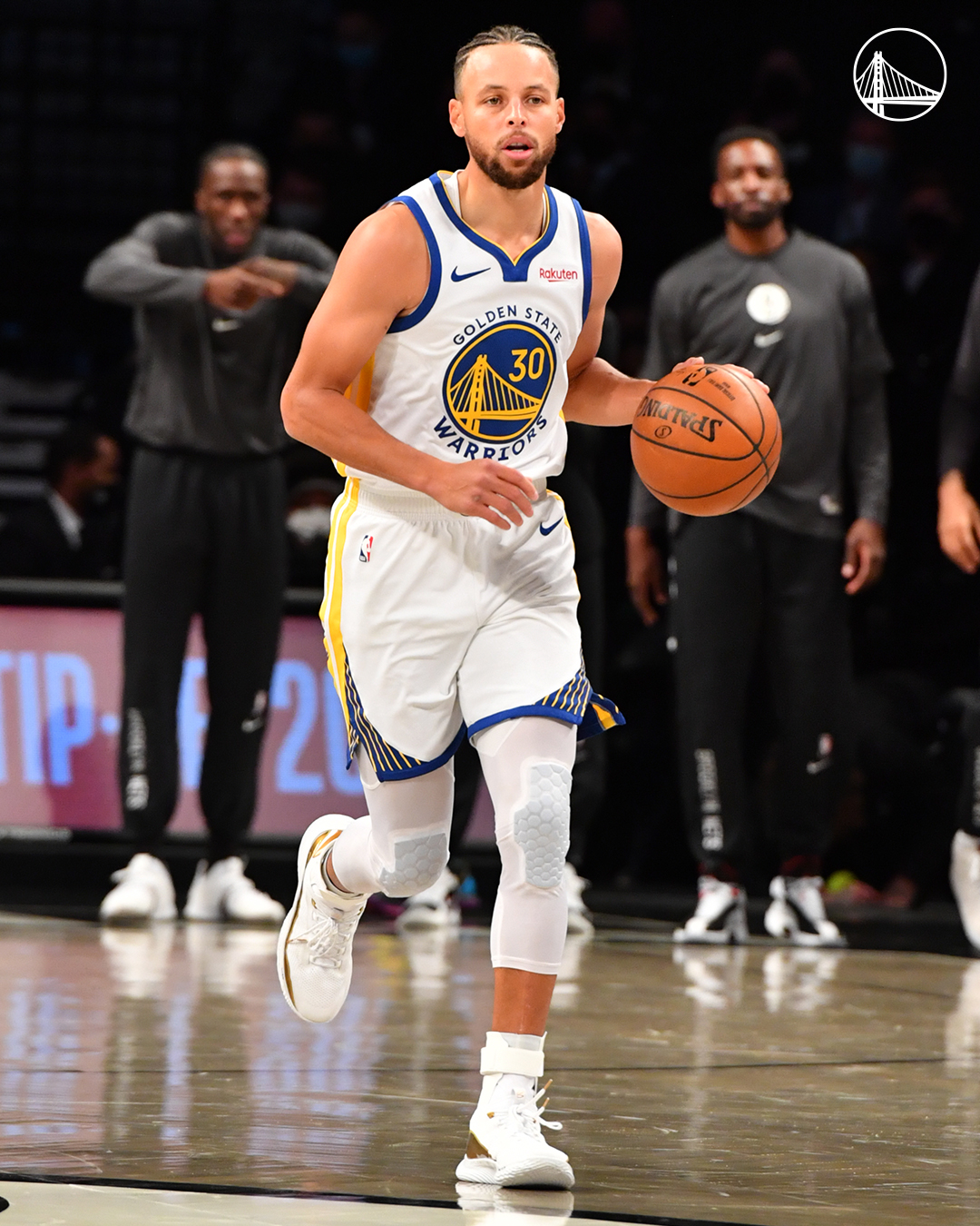 包含三层内 包含三层内