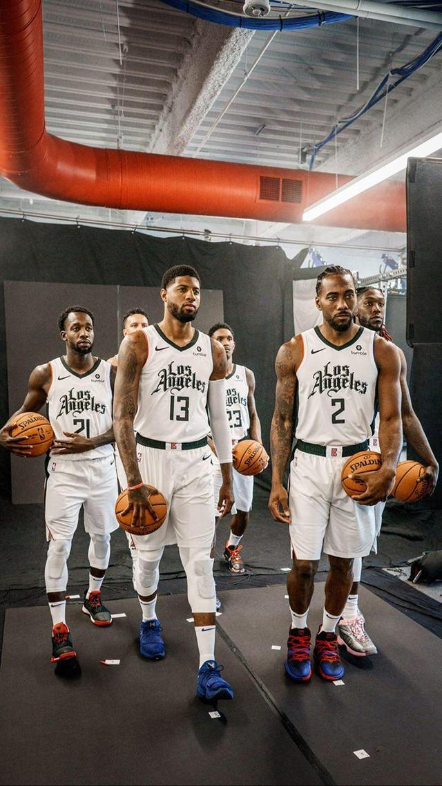 转而用中路 转而用中路